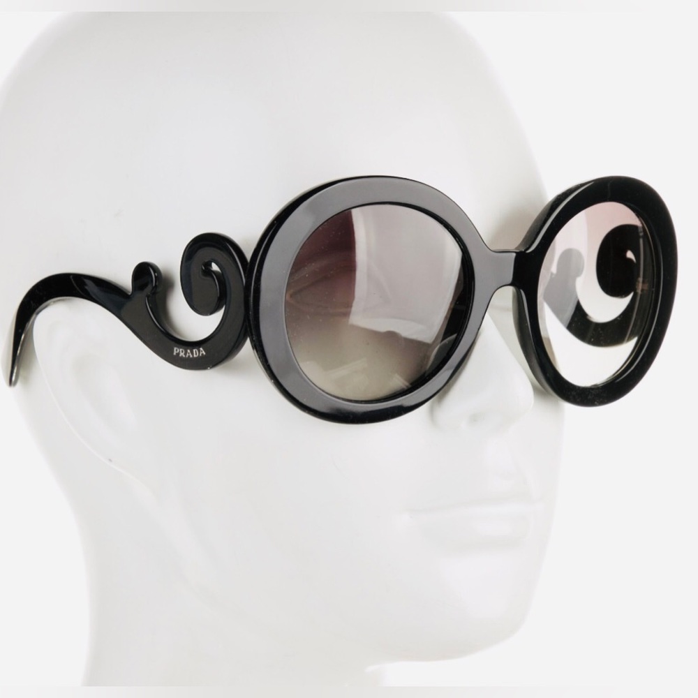⭐️⭐️Authentic PRADA Oversize Sunglasses⭐️⭐️